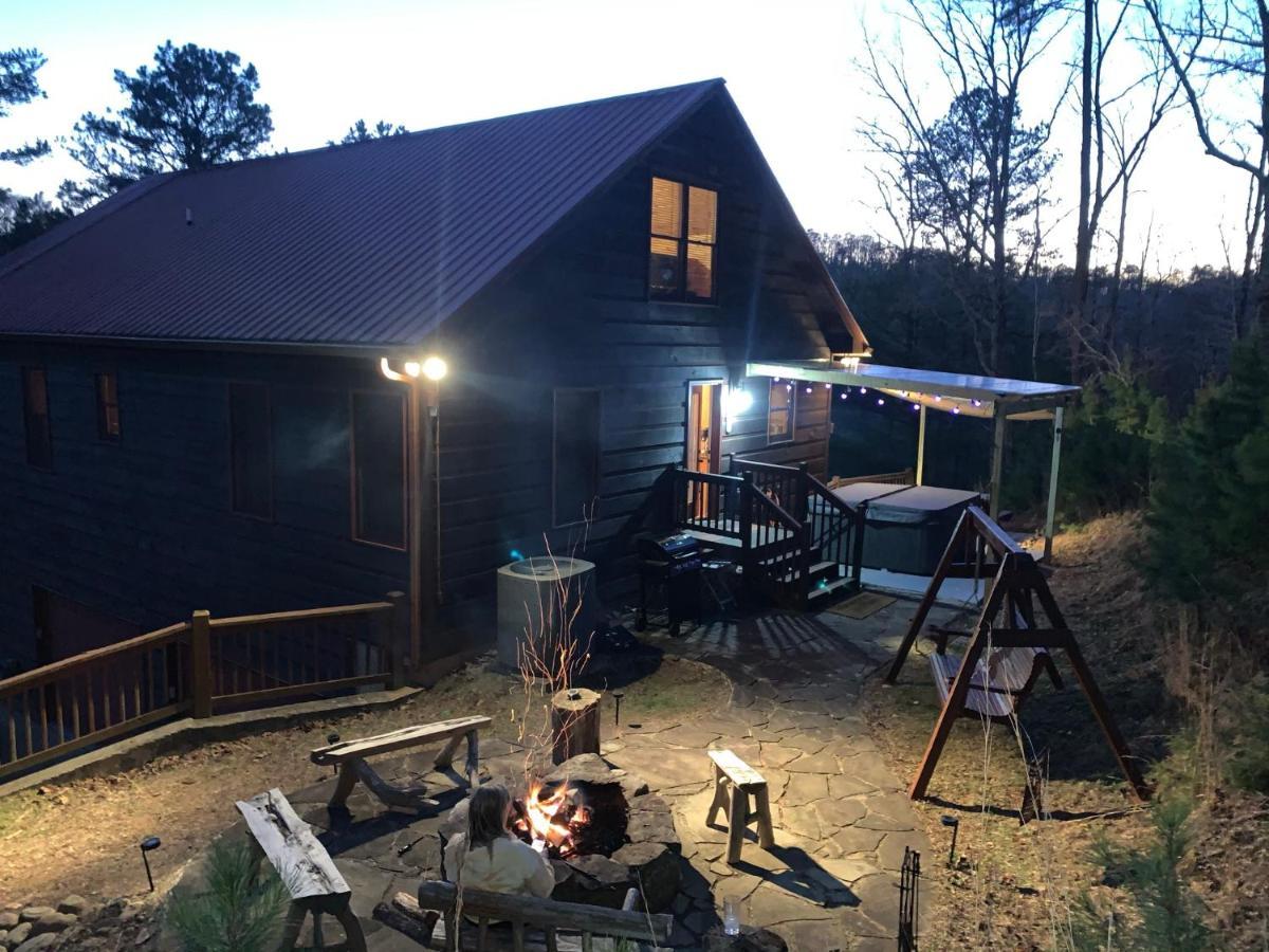 Trout N' About Your Blue Ridge Mountains Retreat, Hot Tub + Game Room! Ellijay Eksteriør bilde