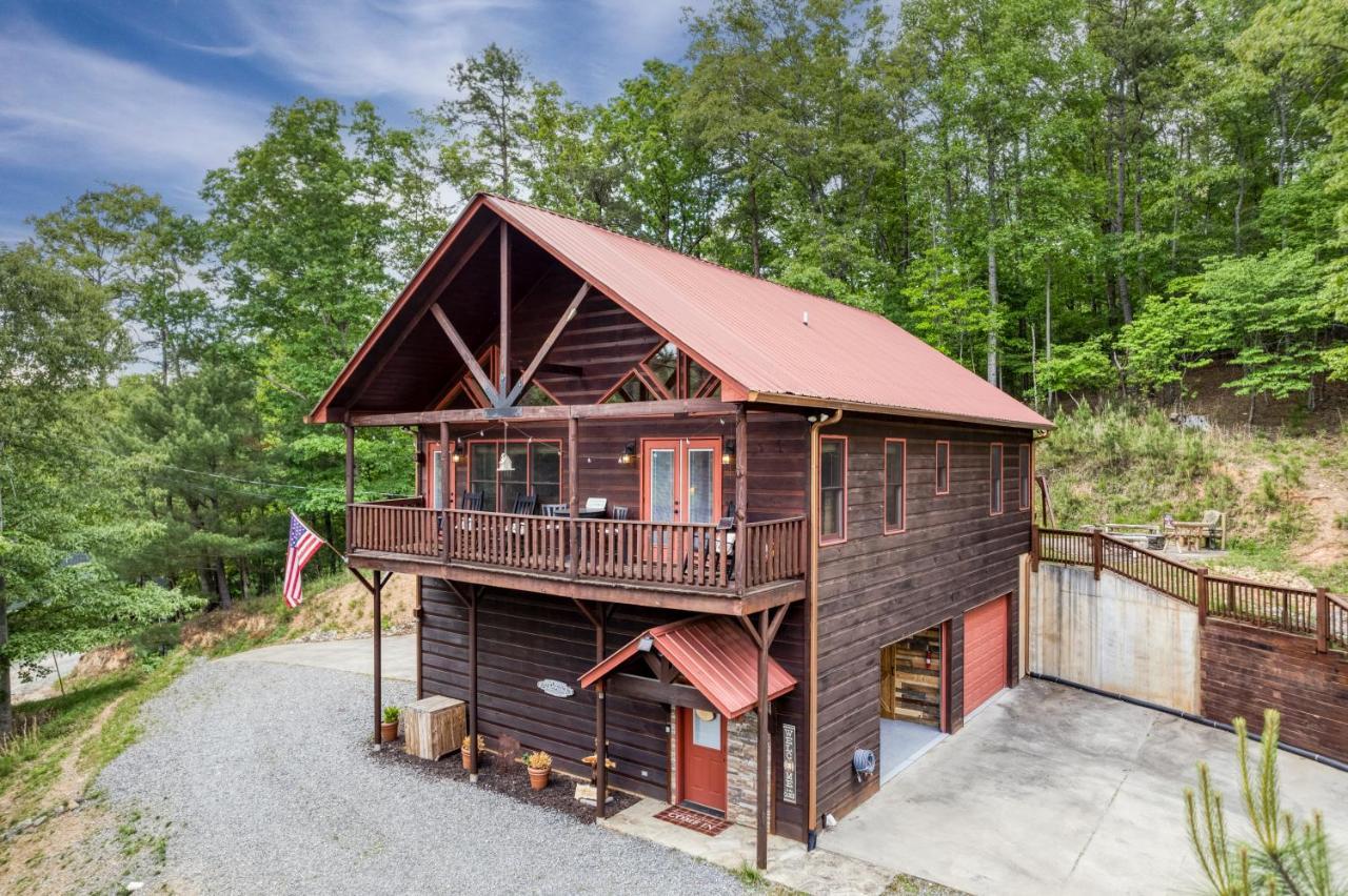 Trout N' About Your Blue Ridge Mountains Retreat, Hot Tub + Game Room! Ellijay Eksteriør bilde