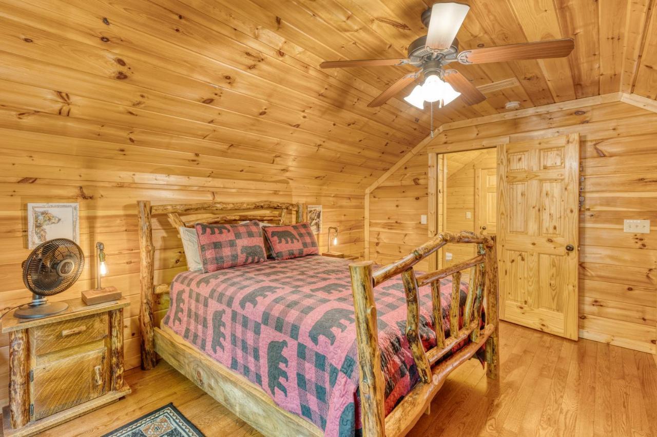Trout N' About Your Blue Ridge Mountains Retreat, Hot Tub + Game Room! Ellijay Eksteriør bilde