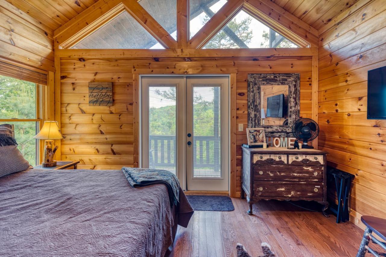Trout N' About Your Blue Ridge Mountains Retreat, Hot Tub + Game Room! Ellijay Eksteriør bilde